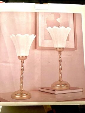 NEW KARMA HOME Lamps White Ceramic Gold Base Tulip Viral TikTok 15". Set of two.
